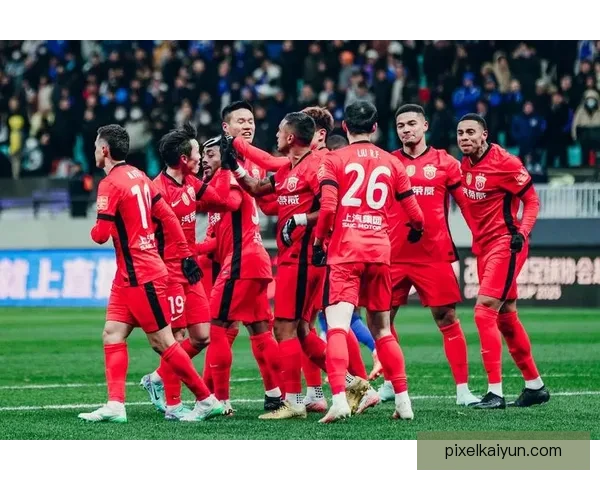 达尼洛展现战术灵活性，助球队迎来胜利新局面表现亮眼