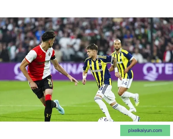 费耶诺德主帅战术风格解析：强调高位逼抢与快速转换队核心竞争力